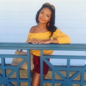 Meet your Posher, Cara